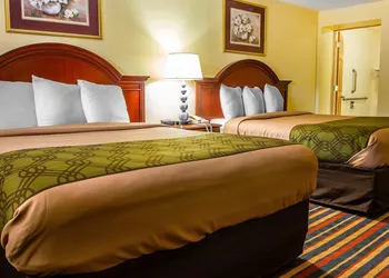Econo Lodge Jefferson Hills Hwy 51 hotel thumbnail 5