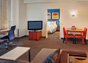 Residence Inn by Marriott Philadelphia Conshohocken hotel thumbnail 7