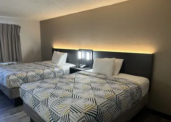Motel 6 Tulsa OK Airport hotel thumbnail 6