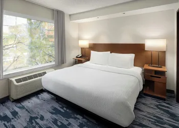 Fairfield Inn & Suites by Marriott Lake Oswego hotel thumbnail 5