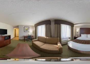 Quality Inn & Suites Clackamas – Portland hotel thumbnail 5