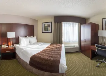 Quality Inn & Suites Clackamas – Portland hotel thumbnail 7