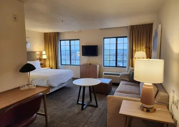 Staybridge Suites Allentown Bethlehem Airport by IHG hotel thumbnail 7