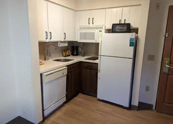 Staybridge Suites Allentown Bethlehem Airport by IHG hotel thumbnail 8