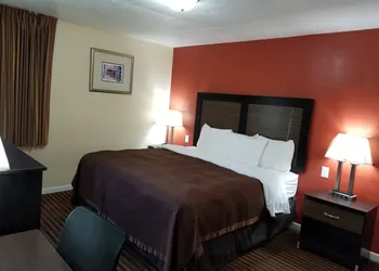 Rodeway Inn Medford South I-5 hotel thumbnail 8