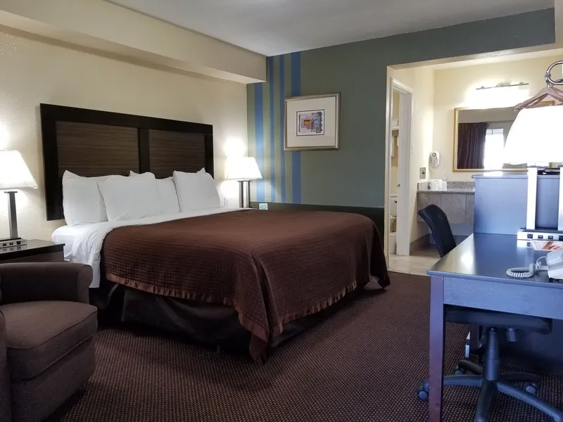 Rodeway Inn Medford South I-5 hotel detail image 6