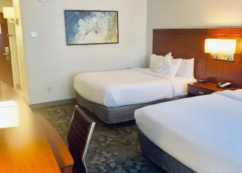 Courtyard by Marriott Myrtle Beach Barefoot Landing hotel thumbnail 4