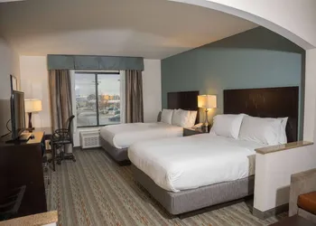 Wyndham Garden Erie hotel thumbnail 4