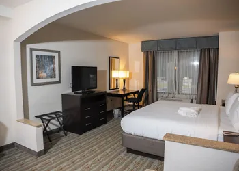 Wyndham Garden Erie hotel thumbnail 8