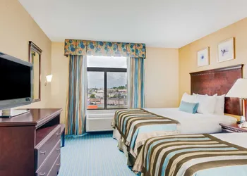 Wingate by Wyndham - York hotel thumbnail 5