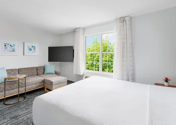Towneplace Suites by Marriott Horsham hotel thumbnail 6