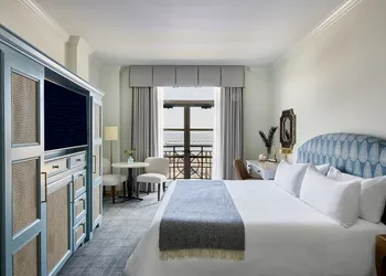 HarbourView Inn hotel thumbnail 6
