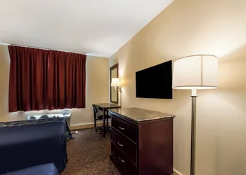 Knights Inn Philadelphia hotel thumbnail 6