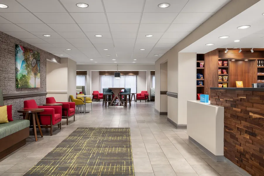 Hampton Inn Columbia Northeast - Fort Jackson Area hotel detail image 2