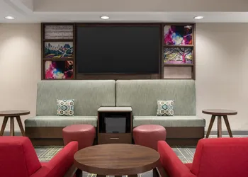 Hampton Inn Columbia Northeast - Fort Jackson Area hotel thumbnail 4