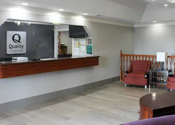 Quality Inn Crossville Near Cumberland Mountain State Park hotel thumbnail 4