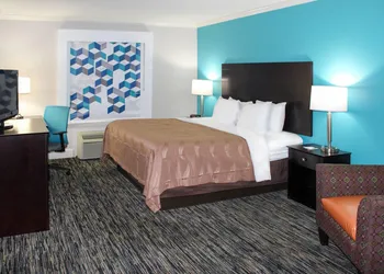 Quality Inn Crossville Near Cumberland Mountain State Park hotel thumbnail 7