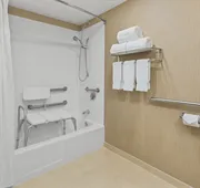 Crowne Plaza Hotel Greenville-I-385-Roper Mtn Rd by IHG hotel detail image 3