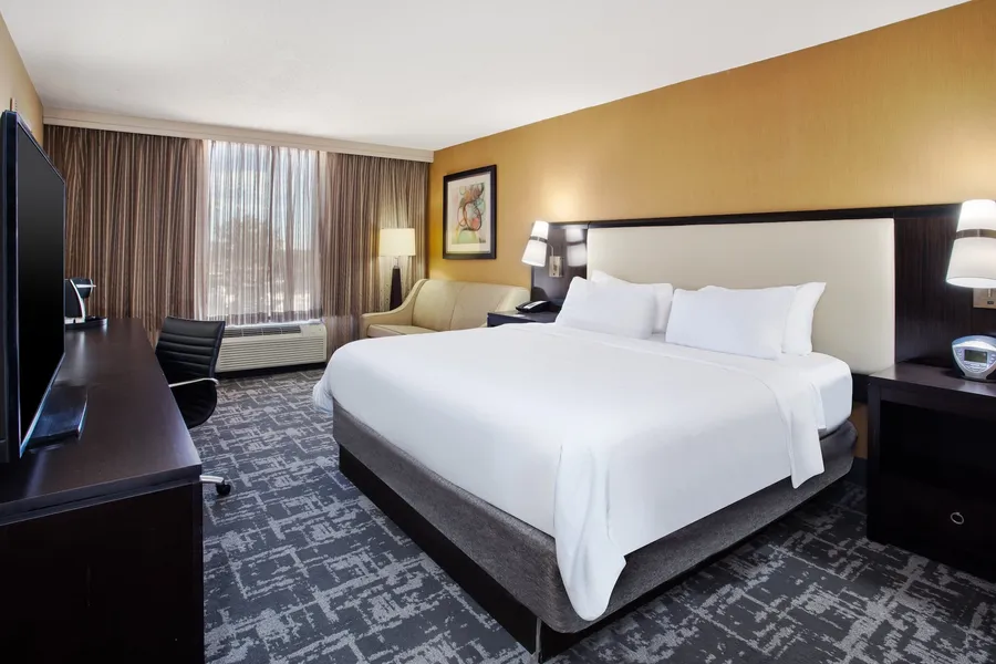 Crowne Plaza Hotel Greenville-I-385-Roper Mtn Rd by IHG hotel detail image 6