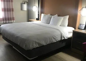 La Quinta Inn & Suites by Wyndham Chattanooga-Hamilton Place hotel thumbnail 7