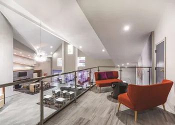 La Quinta Inn & Suites by Wyndham Chattanooga-Hamilton Place hotel thumbnail 4