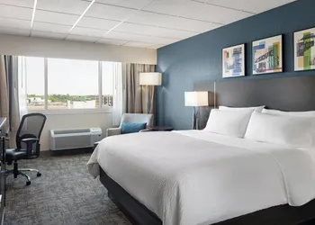 Holiday Inn Sioux Falls-City Centre by IHG hotel thumbnail 8