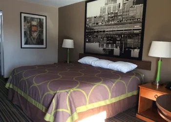 Super 8 by Wyndham Chattanooga/East Ridge hotel thumbnail 7