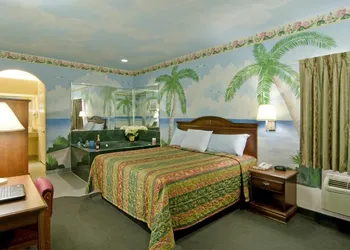 Americas Best Value Inn Baytown hotel thumbnail 5
