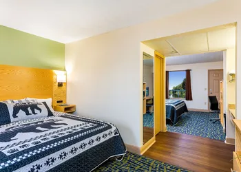 Creekstone Inn hotel thumbnail 5