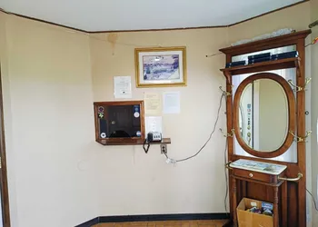 Victorian Inn hotel thumbnail 2
