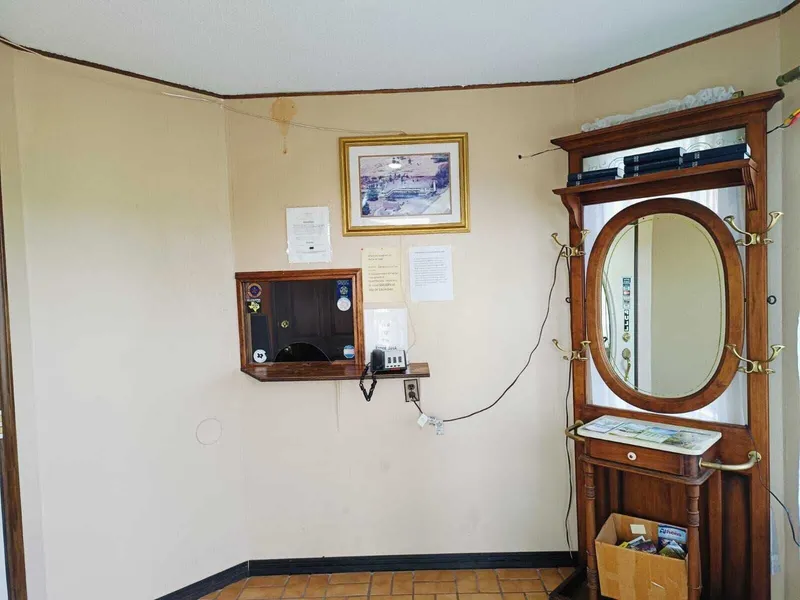 Victorian Inn hotel detail image 2