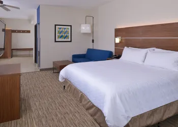 Holiday Inn Express & Suites Abilene by IHG hotel thumbnail 2