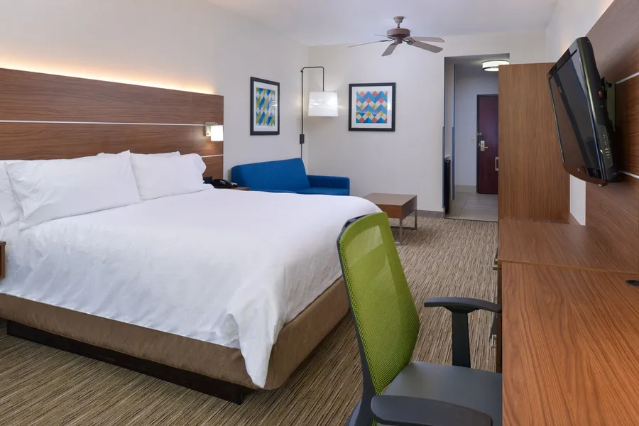 Holiday Inn Express & Suites Abilene by IHG hotel detail image 6