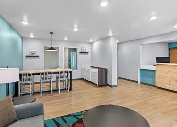 WoodSpring Suites Austin North I-35 hotel thumbnail 3
