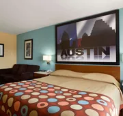 Super 8 by Wyndham Austin Downtown/Capitol Area hotel detail image 7