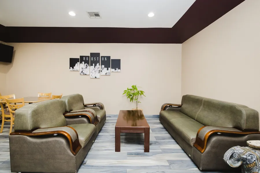 Sapphire Inn & Suites hotel detail image 2
