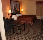 Super 8 by Wyndham Farmers Branch/North Dallas hotel detail image 4