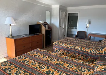 America's Inn Sugarland Stafford hotel thumbnail 4