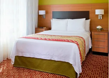Candlewood Suites Bedford Fort Worth by IHG hotel thumbnail 6