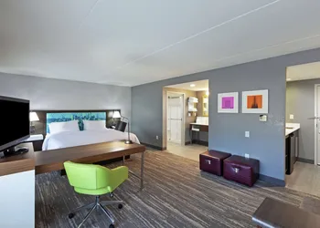 Hampton Inn & Suites Houston-Bush Intercontinental Aprt hotel thumbnail 6