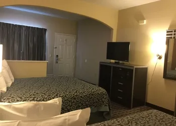 Days Inn & Suites by Wyndham Houston North/Spring hotel thumbnail 8