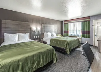 Quality Inn I-10 East near Frost Bank Center hotel thumbnail 7