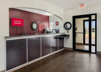 Red Roof Inn Fort Worth – Saginaw hotel thumbnail 3