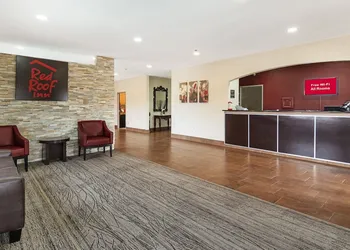 Red Roof Inn Fort Worth – Saginaw hotel thumbnail 4