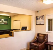 HomeTowne Studios by Red Roof Houston - West Oaks/ Energy Corridor hotel detail image 4
