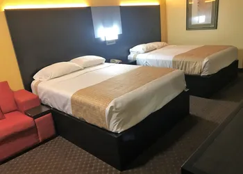 Travelodge by Wyndham New Braunfels hotel thumbnail 5