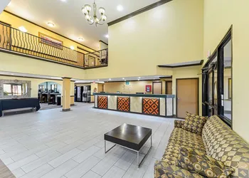 Quality Inn & Suites Lubbock South hotel thumbnail 3