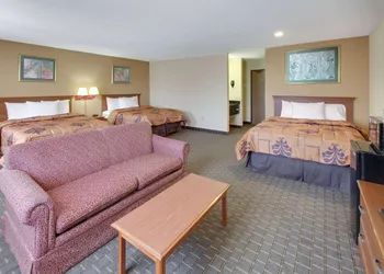 Days Inn by Wyndham Mesquite Rodeo TX hotel thumbnail 4