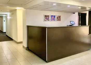 Motel 6 Lewisville, TX - Medical City hotel thumbnail 4
