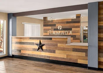 Ramada by Wyndham San Antonio Near SeaWorld/Lackland AFB hotel thumbnail 3